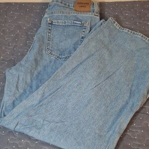 Denizen from Levi's Light Blue Vintage Wide Leg Jeans size 8